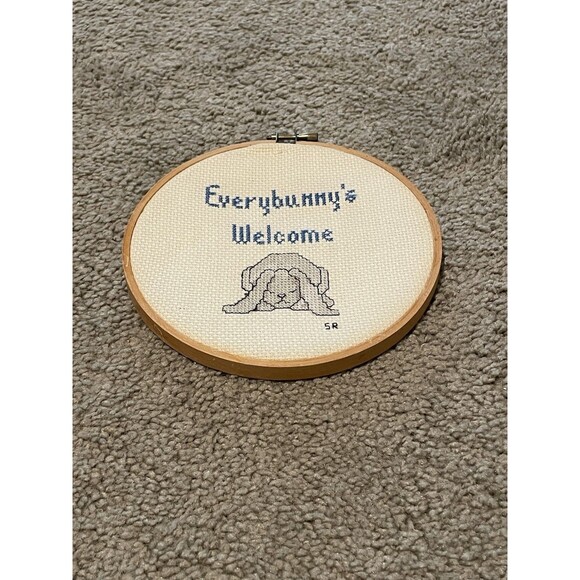 Everybunny's Welcome Cross Stitch Hoop Art Bunny Rabbit Decor Handmade - Picture 2 of 4